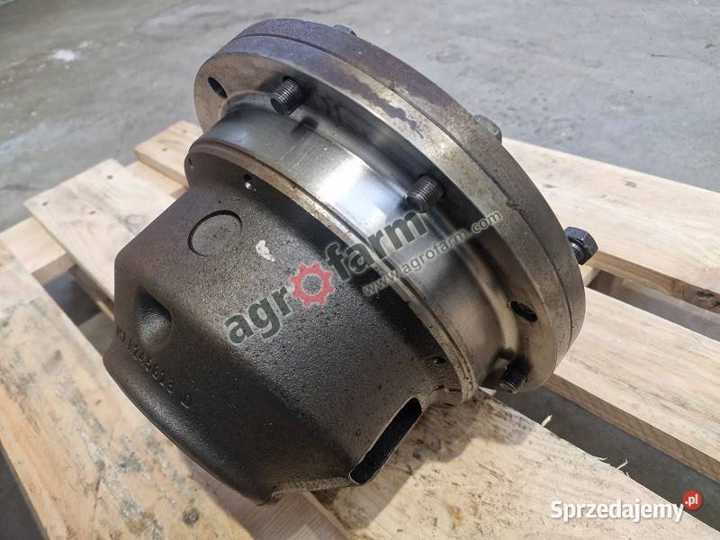 Mechanizm różnicowy John Deere 6155M Skrzynia biegów