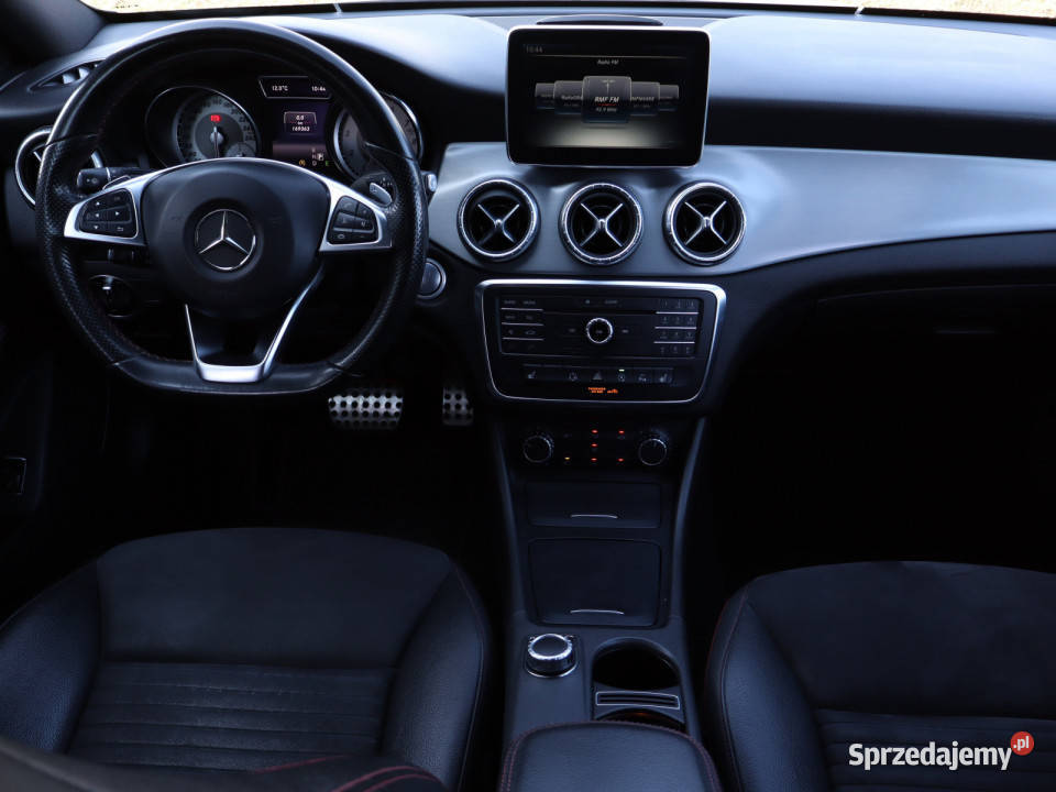 Mercedes CLA 200 wielofunkcyjna kierownica Bielany Wrocławskie sprzedam