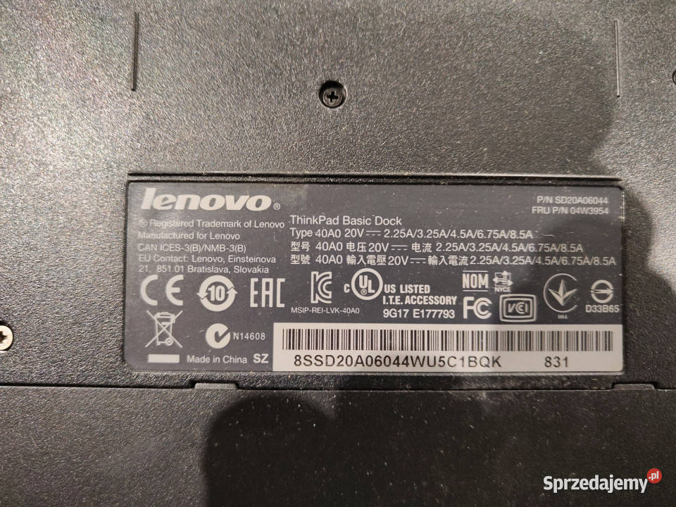 Stacje dokujące laptopów 64 sztuki LENOVO Włosty