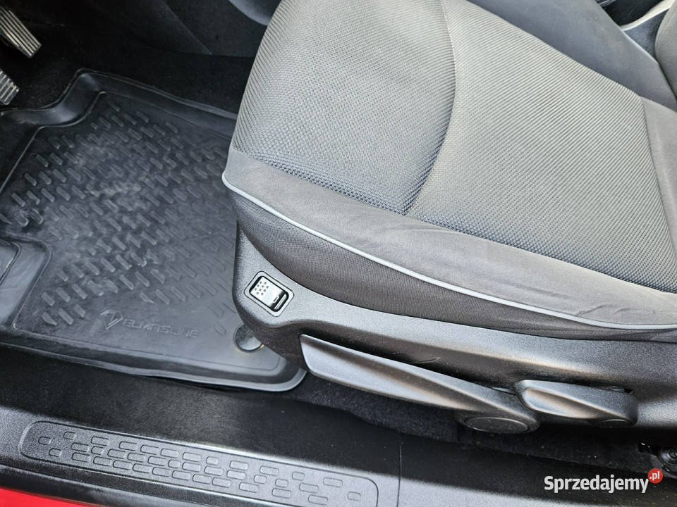 Fiat 500x Nawigacja Klimatronic x 2 Tempomat nieuszkodzony śląskie Ruda Śląska sprzedam