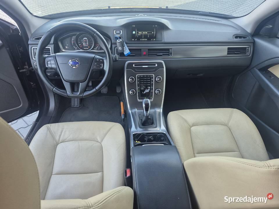 Volvo V70 D2 2015 120KM Puławy