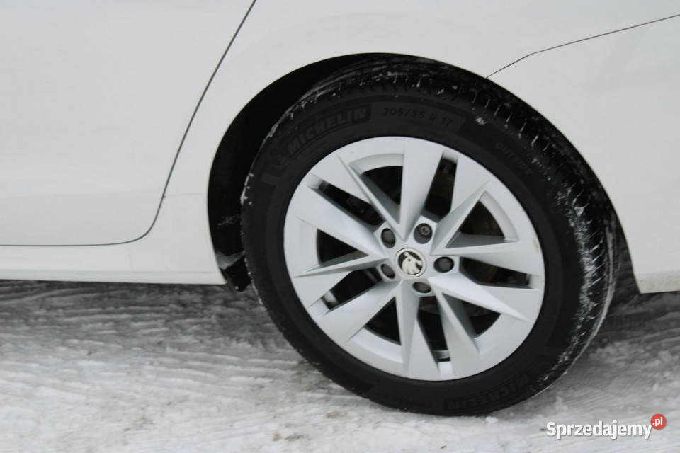 koda Octavia AMBITION Fvat LED Salon Polska serwisowany w ASO Warszawa