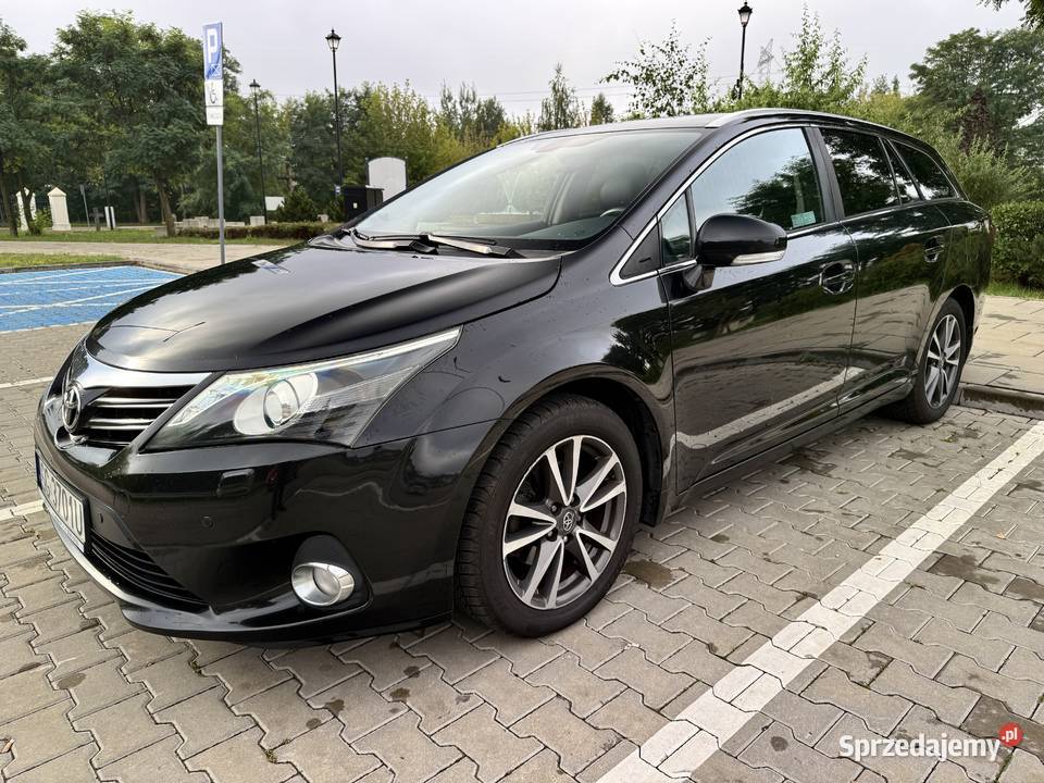 Toyota Avensis bezwypadkowy salon zadbany Radzymin