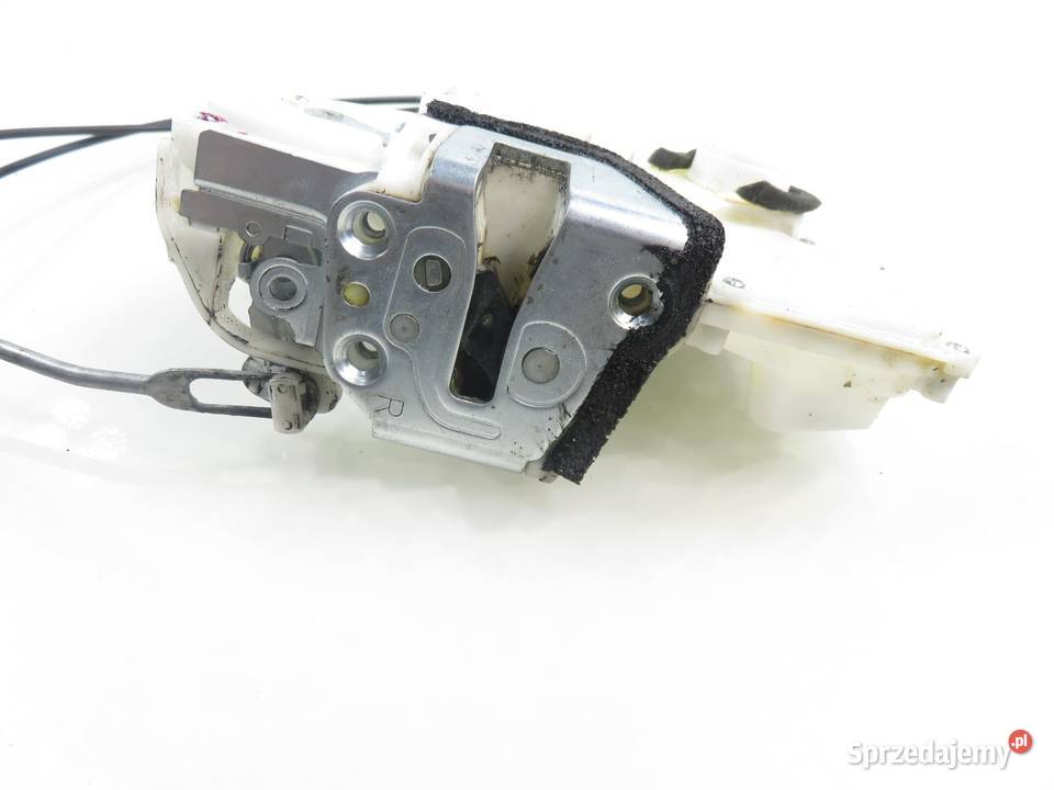 ZAMEK PRAWY PRZEDNI OPEL AGILA B H08