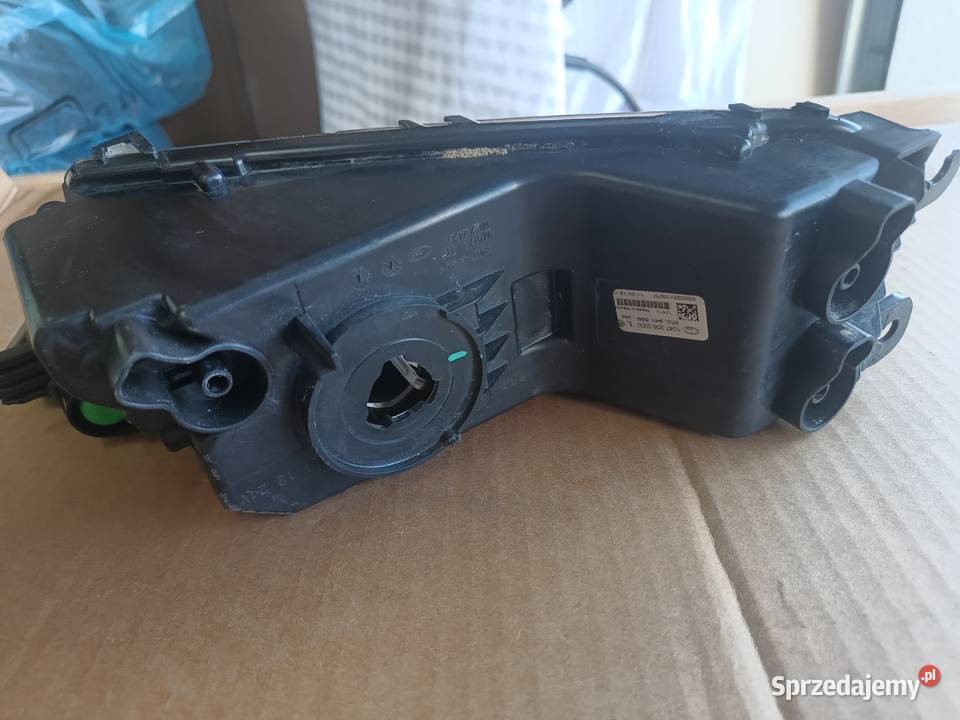 VW TIGUAN II 1725 HALOGEN LEWY PRZÓD PRZEDNI Banino