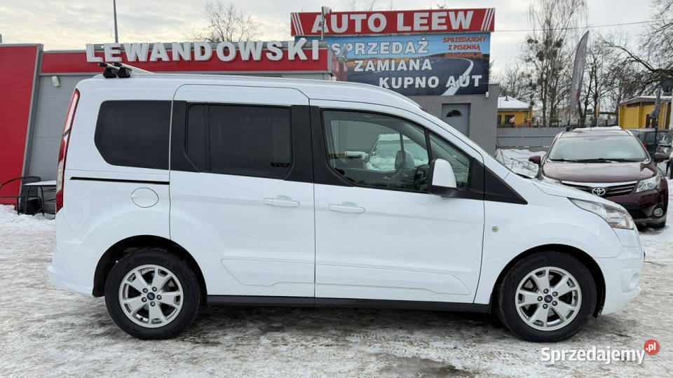 Ford Tourneo Connect Diesel Zarejestrowany światła do jazdy dziennej Tourneo Connect Elbląg