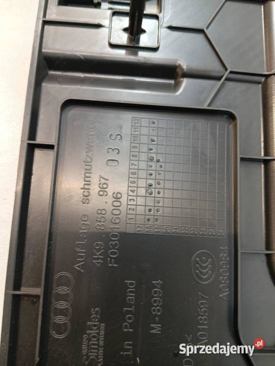 PODŁOGA BAGAŻNIKA STELAŻ KOMBI 4K9858967 Audi A6