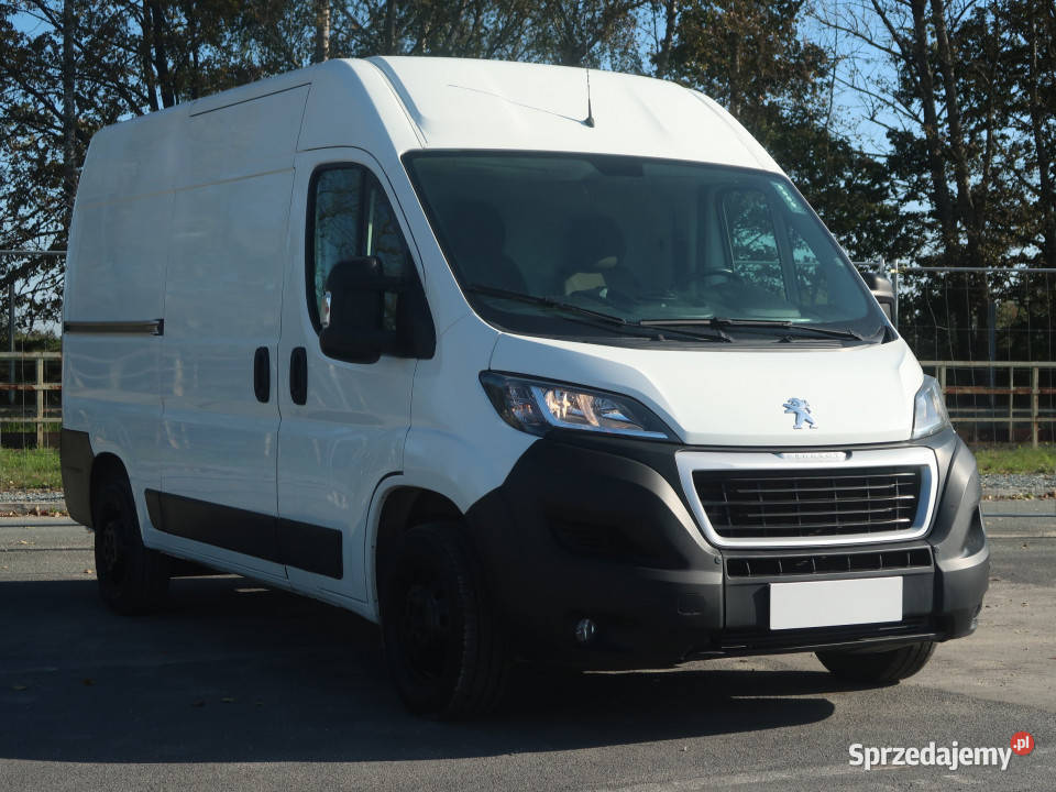 Peugeot Boxer 2.2 BlueHDi