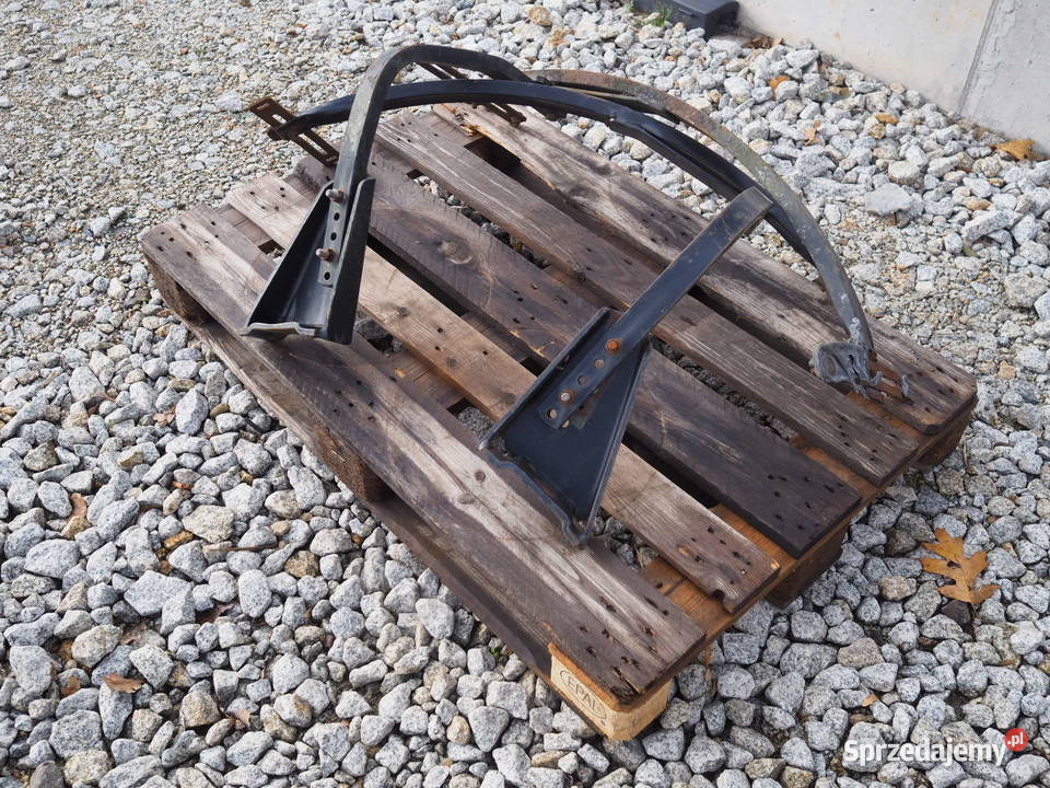 Claas Arion uchwyt wspornik mocowanie błotników Stęszew