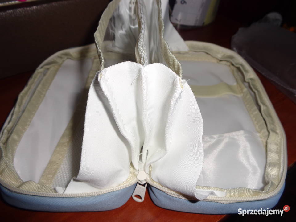 piórnik nowy jasny z przegródkami Artykuły szkolne Poznań