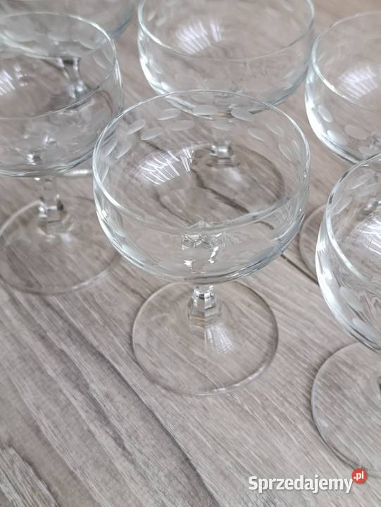 kieliszki 6 sztuk Poznań sprzedam