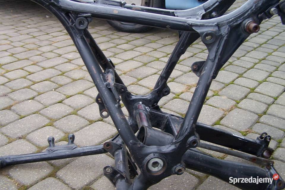 rama z wahaczem honda vt 500c Malawa sprzedam