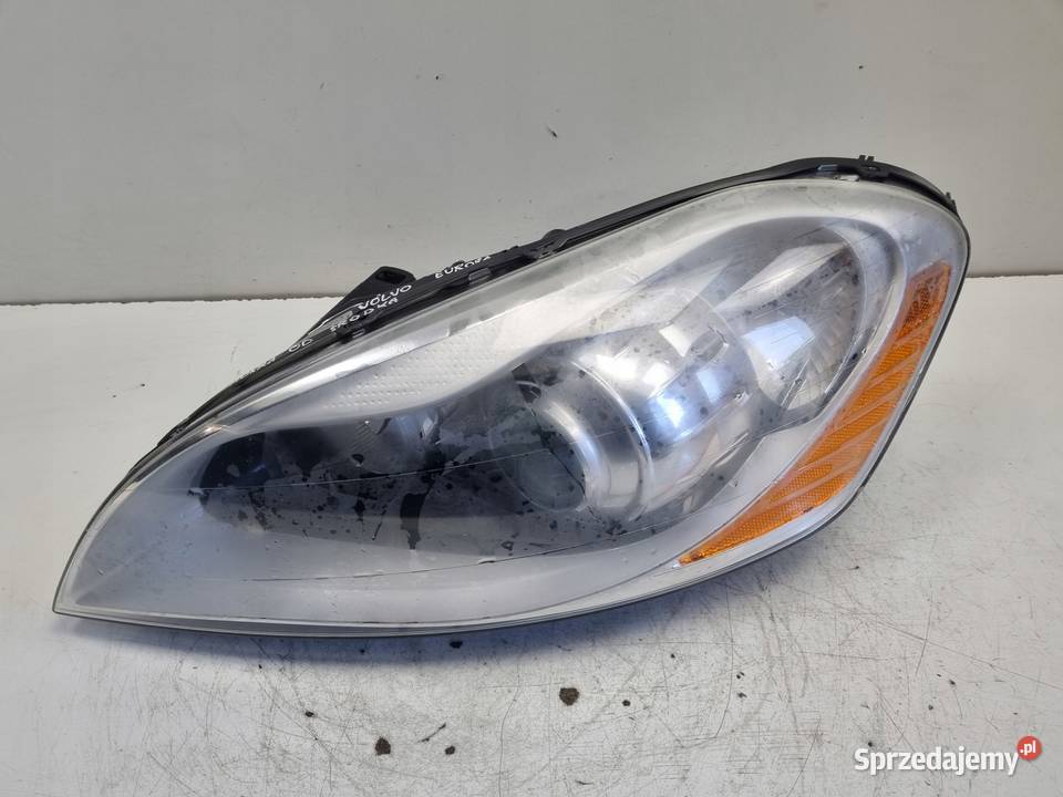 LAMPA LEWA Volvo XC60 PRZEDNIA LEWY PRZÓD XENON lubelskie Rudka