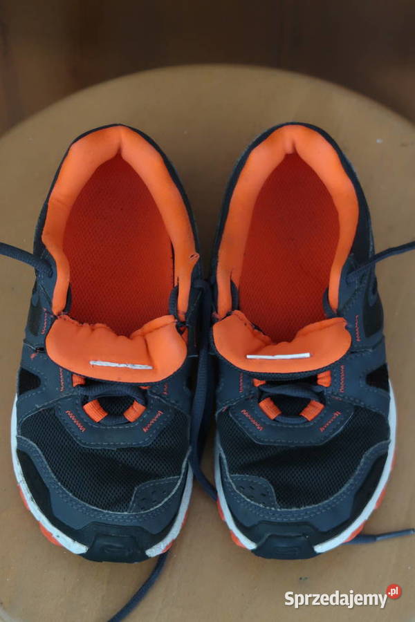 Buty chłopca firmy KALENJI 33 Trzewiki i półbuty Siedlce