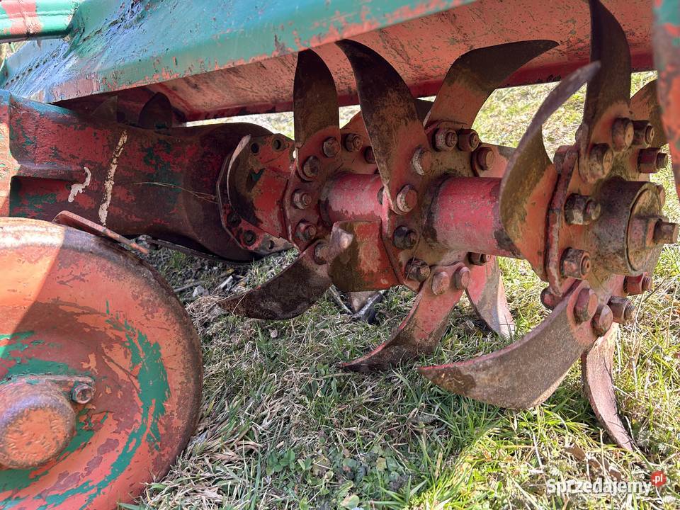 Glebogryzarka ciągnikowa Agromet Kruk 165