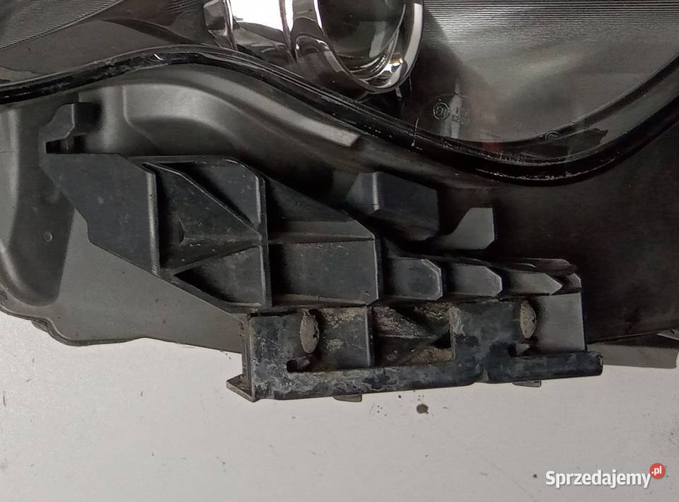 ŚLIZG LAMPY PRAWY PRZÓD INFINITI QX70 FX30 FX35 Nowy Tomyśl sprzedam