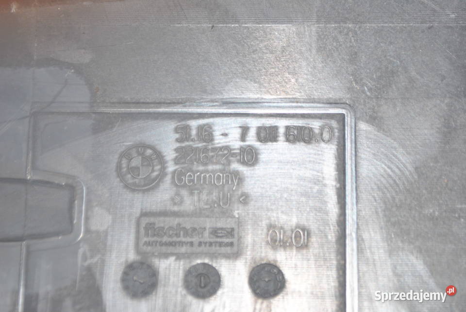 Wykładzina schowka centralnego tunelu BMW E65 osobowe Poręba sprzedam