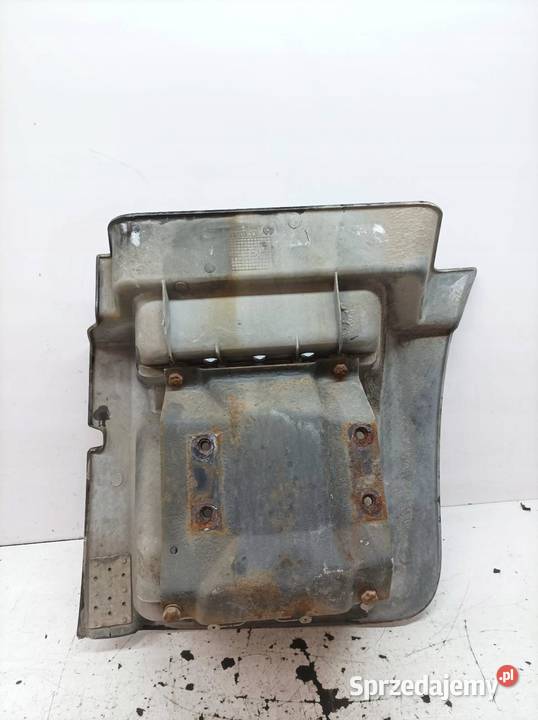 OSŁONA PROGU STOPIEN PRAWY Iveco Stralis