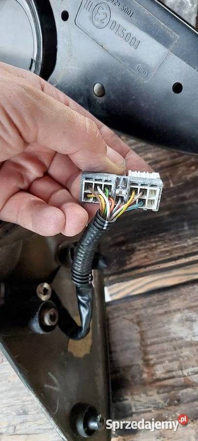 Peugeot 406 coupe lift komplet lusterek el Kalety