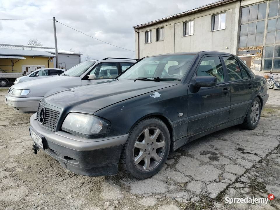 Mercedes C220CDI Esprit W202 uszkodzony 125KM Biały Kościół