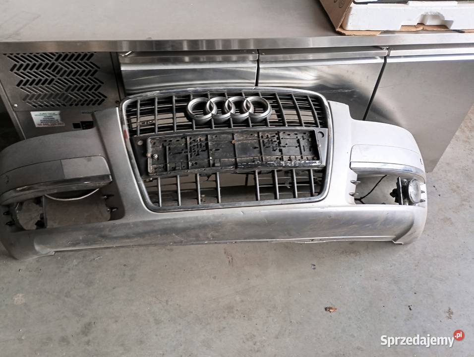 Przedni zderzak Audi A6 C6 2006 sprzedam