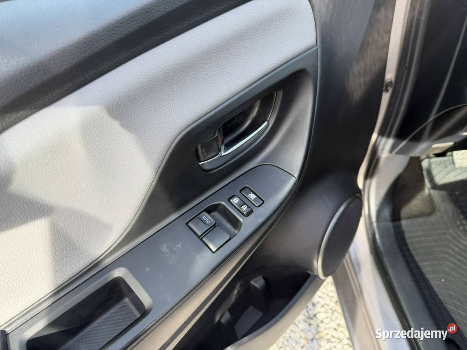 Toyota Yaris Salon Polska Bezwypadkowy Kamera Rok produkcji 2014 Bydgoszcz sprzedam