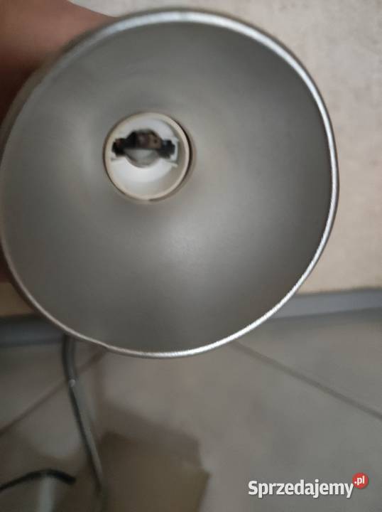 design lampka biurkowa elegancka chromowana led Kielce
