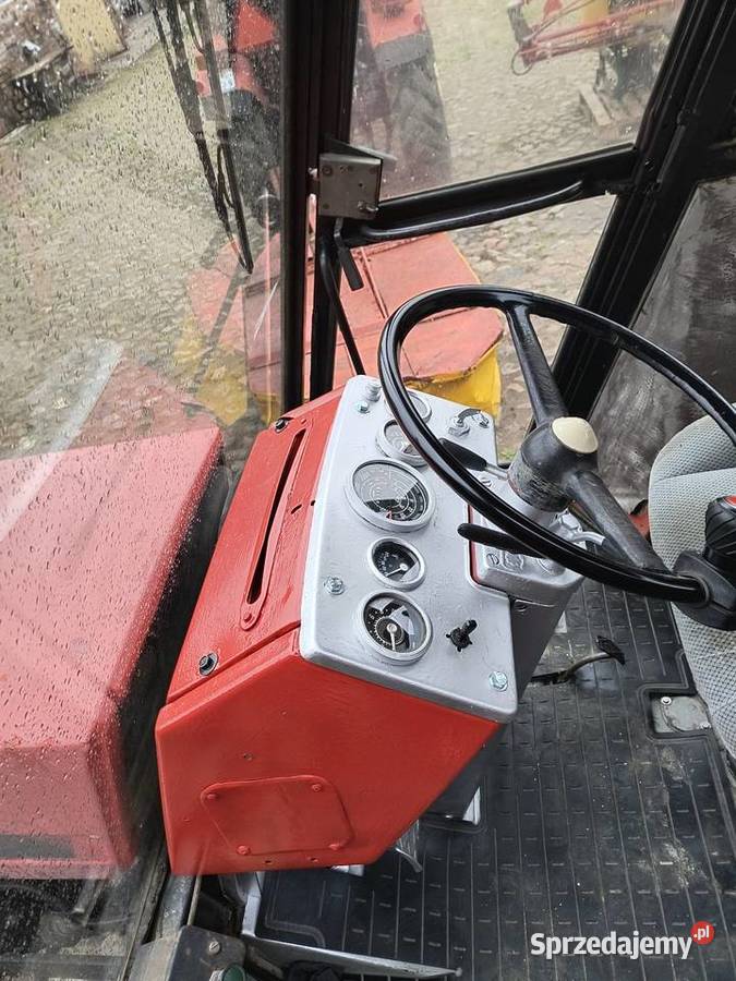 Ursus C385 solidny i niezawodny ciągnik rolniczy