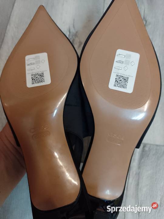 41 ASOS DesignCzarne czółenka wieczorowe z sprzedam