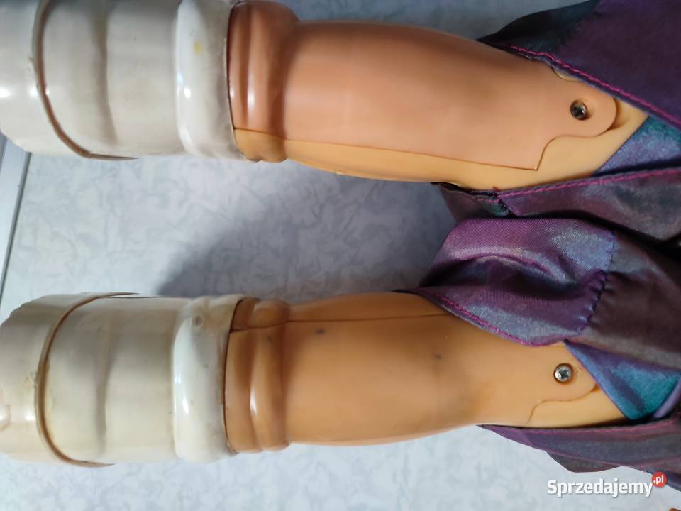 z lat 60ych tańcząca lalka z muzyką