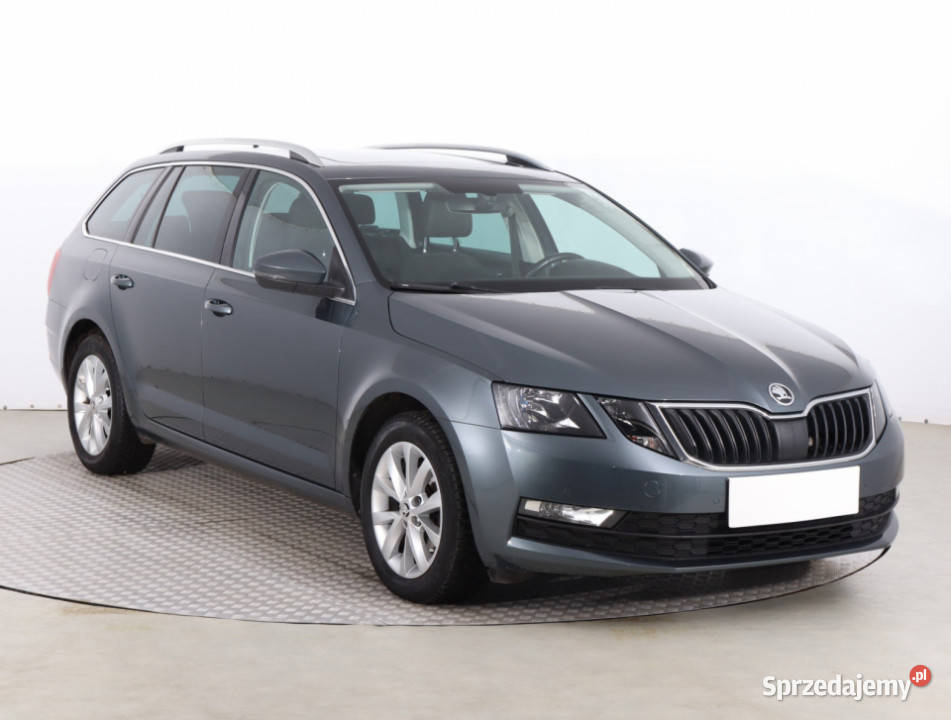Skoda Octavia 16 TDI światła do jazdy dziennej Octavia