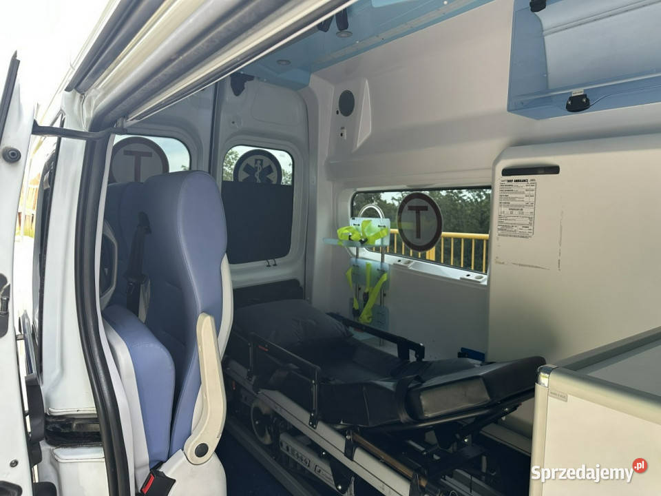 ambulansy Renault Trafic Renault Trafic 2016 145KM Specjalne Gostyń