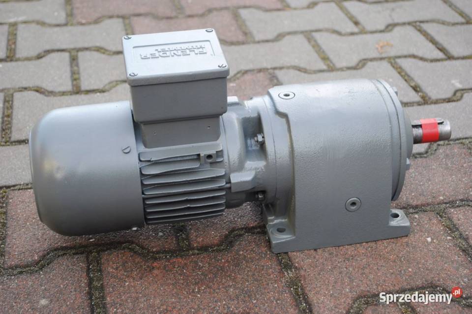 Motoreduktor 025kw 53obrmin Firmy FLENDER