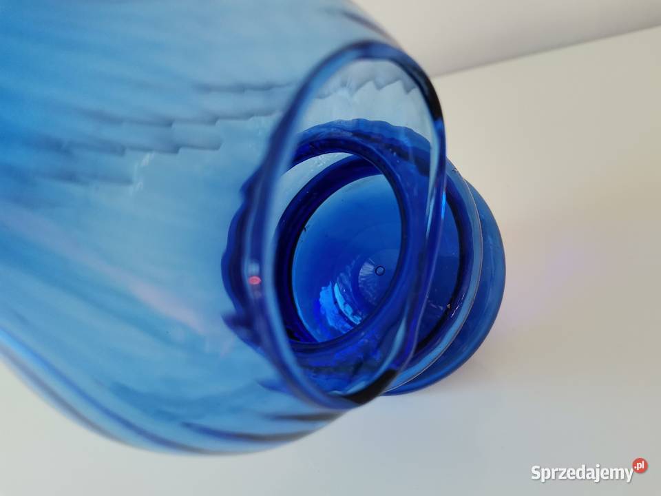 Stara niebieska nieużywana szklana lampka wodna Porcelana i szkło śląskie Katowice