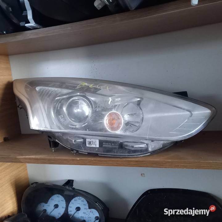 Ford B prawa lampa led osobowe mazowieckie Stare Babice