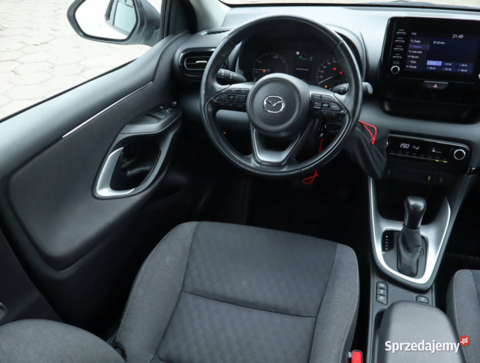 Mazda 2 15 Hybrid 42122km