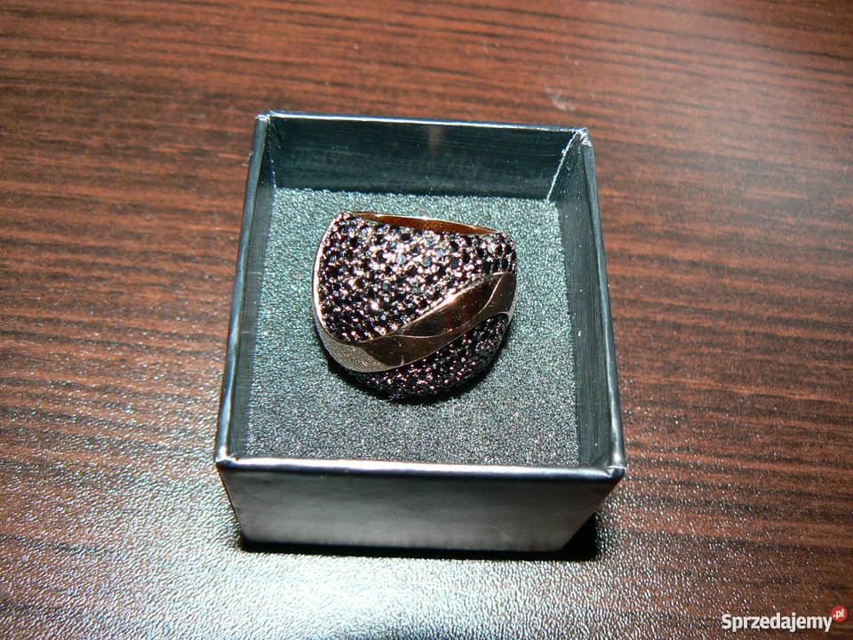Pierścionek z cyrkoniami Pierścionki małopolskie Przyszowa sprzedam