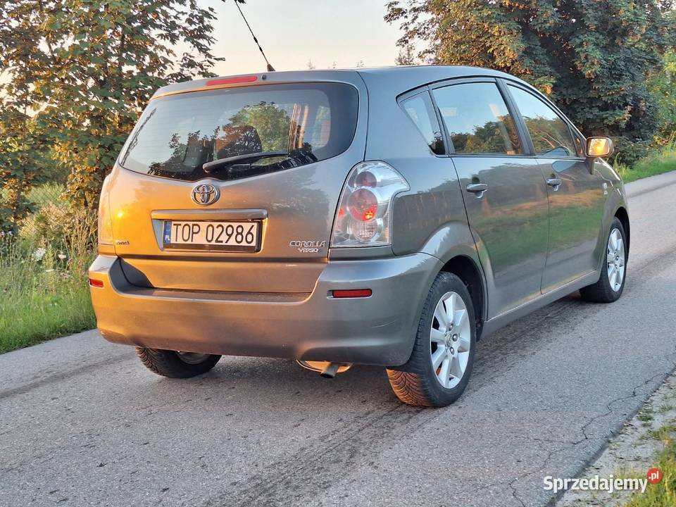 Toyota Corolla Verso 20 D4D NOWE OC nowe hamulce immobilizer sprzedam
