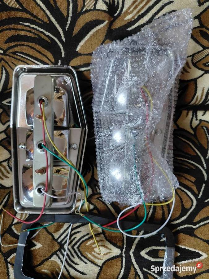 Lampy tył Wołga gaz 242410