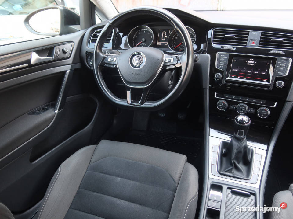 VW Golf 14 TSI światła przeciwmgielne Katowice