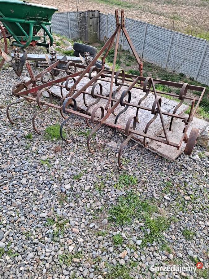 Agregat uprawowy kultywator nieuszkodzony Nowa Słupia