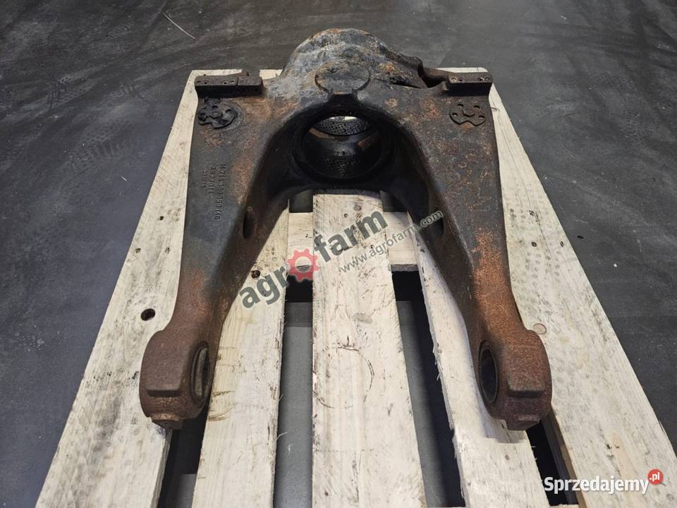 Wspornik osi przednej Fendt 711 712 714 716 Części i osprzęt rolniczy Byków