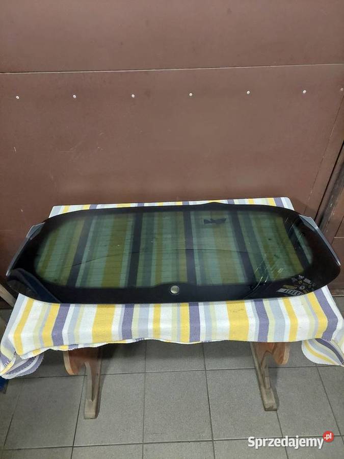 Ford Fiesta Mk8 szyba klapy tył oryginał Tylne Milicz