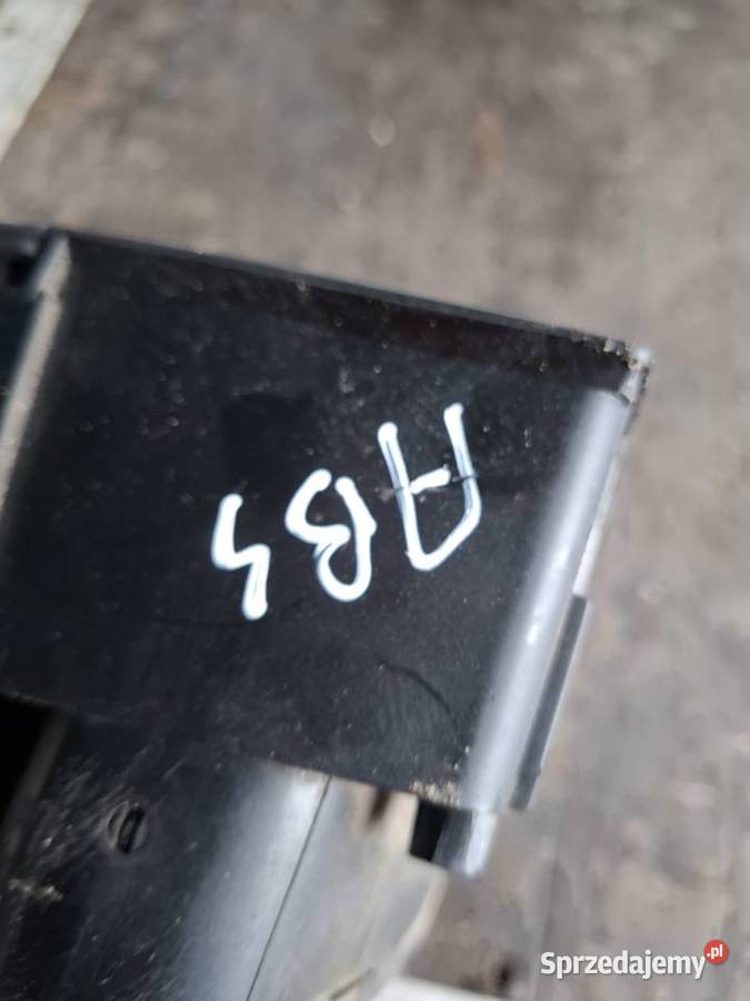 Panel Środkowy Kratki Nawiewu Audi 80 B4 Wisznice