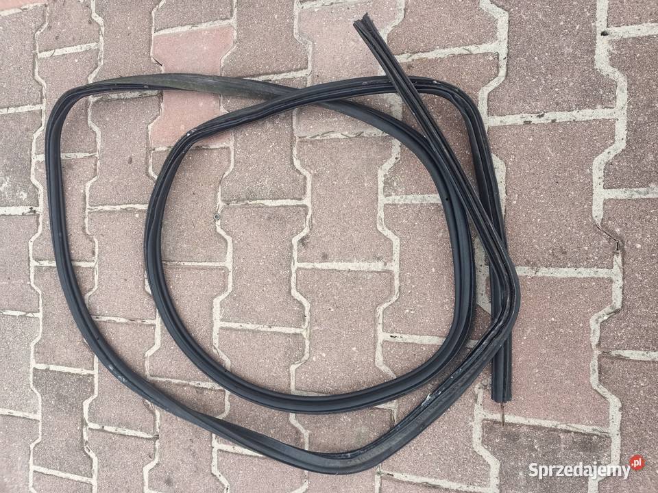 Uszczelka bagażnika Saab 900 HB osobowe Szczecin