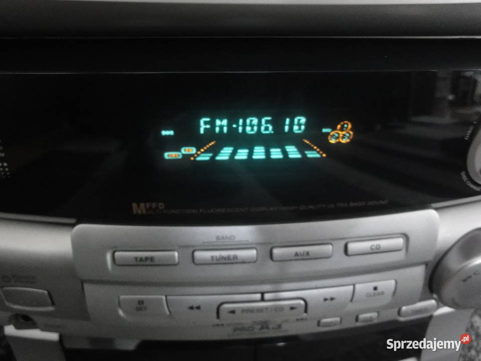 Wieża Daewoo wizualnie zadbanaczęściowo sprawna Kraków