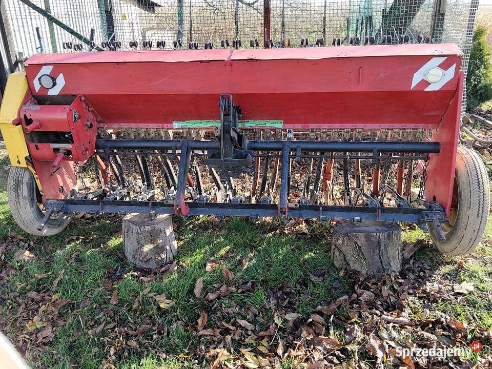 Siewnik poznianiak nieuszkodzony Siewniki i sadzarki
