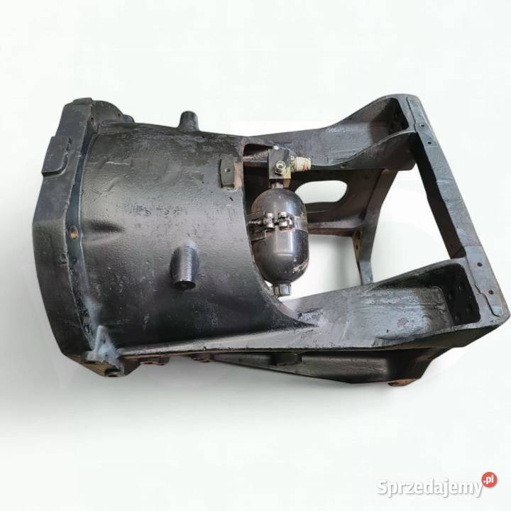 Obudowa skrzyni biegów 4280222 290807 MASSEY Wilkowo