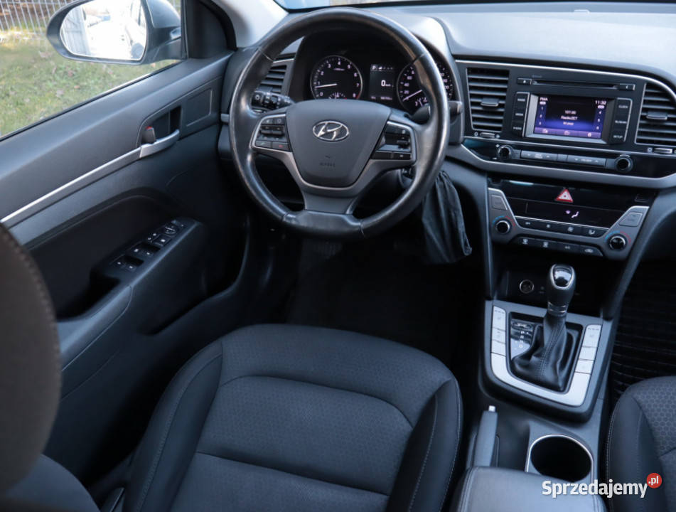 Hyundai Elantra 16 CVVT kamera cofania Lublin