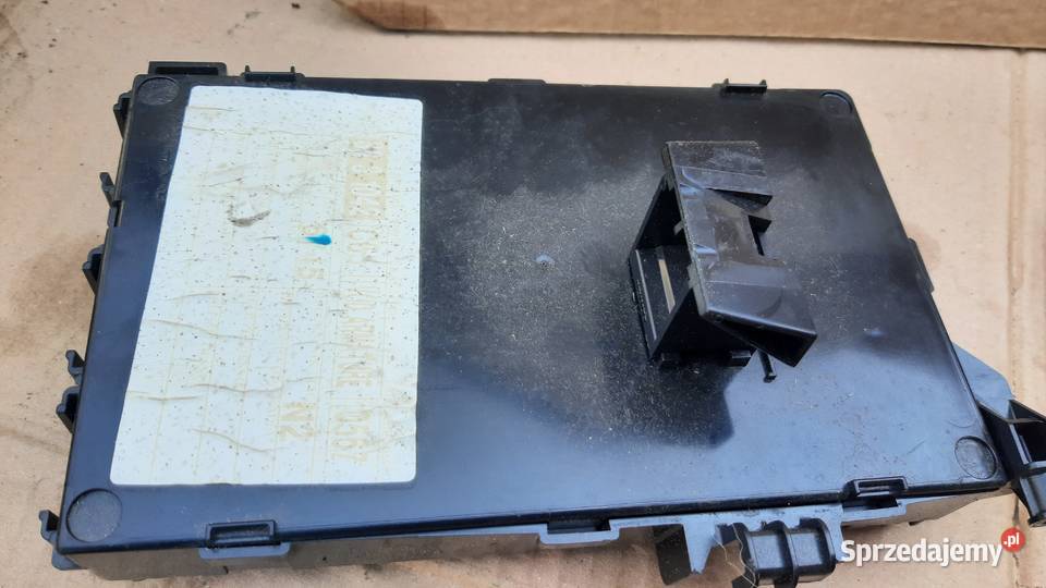 skrzynka UCH clio II FL UCHN2 P8200621762 osobowe dolnośląskie sprzedam